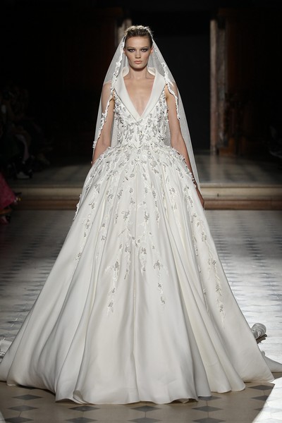 Tony Ward Fall Winter 2015-2016 Fashion Show